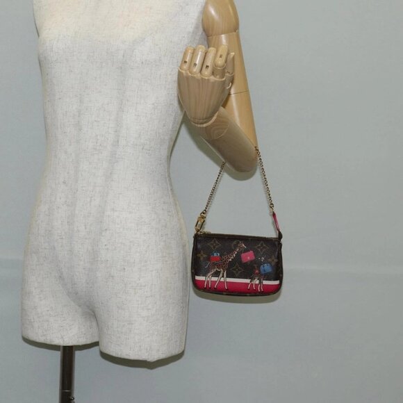 LOUIS VUITTON Monogram 2017 Only Mini Pochette Accessoires M62087 Auth 140396V - Picture 1 of 16